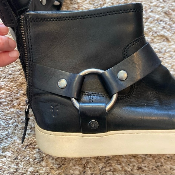 Frye Lena Harness Bootie Black Leather Size 8 - Picture 6 of 8